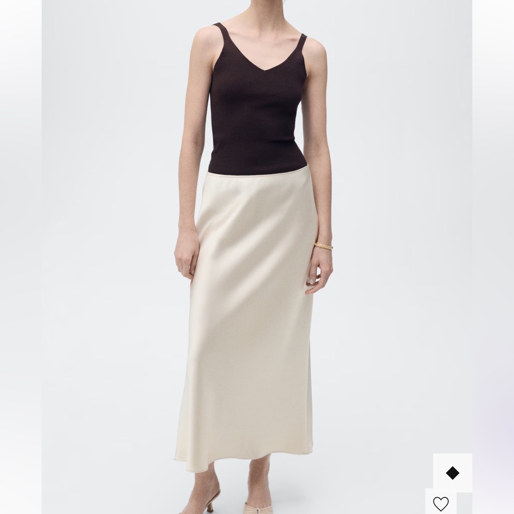 Mango SET Cream Pearl Satin Skirt and Top - Picture 10 of 11